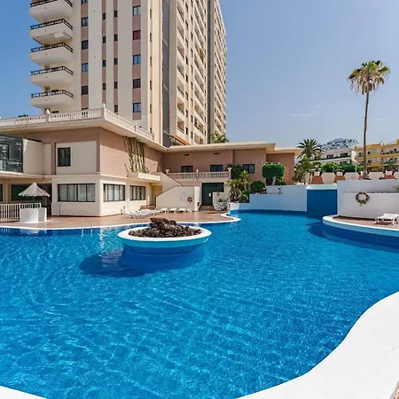 South Paradise Апартаменты *