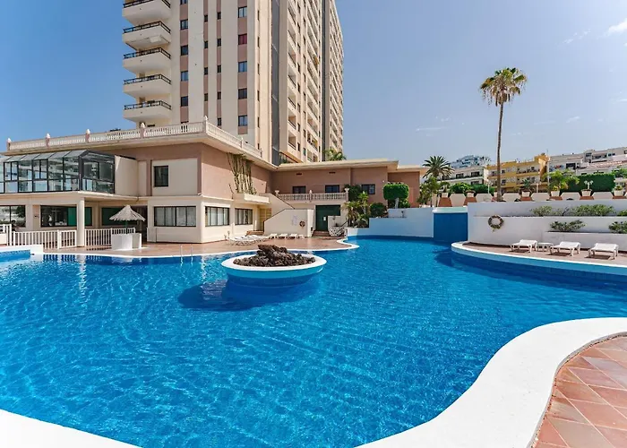 South Paradise Apartmán *